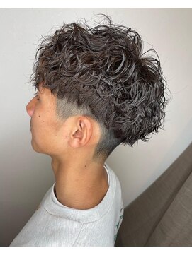 ヘアーサロン イバ(IBA) ツイストスパイラル