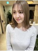 ツヤツヤミルキーベージュ