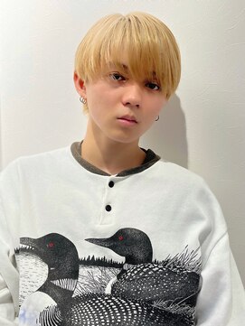 ゴールドシブヤ(GOALD SHIBUYA) ツイストスパイラル波打ちスパイラルセンターパート刈り上げ束感