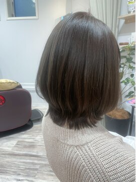 ロエネ(LOENE) 【ルイstyle】さりげないレイヤーで動きを◎暗めアッシュ★