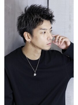 クリフ バイ リップス ヘアー(CLIF by LIPPS hair) かき上げ　ツーブロック　メンズショート　ツイストスパイラル