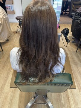 サラ(sarah) ベージュカラー/アディクシーカラー