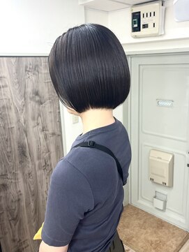 ミュート 原宿店(mute) 【mute原宿】前下がりショートボブ×ネイビーグレー