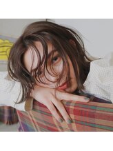 【酸性パーマ】やわらかく、最小限のダメージでかけれる、優しいパーマ。