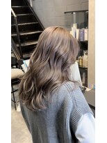 ルーツ(Roots) ☆抜群の透明感☆ダブルカラーミルクティーベージュ☆髪質改善