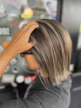 レガーロ(REGARO) ハイライトローライト