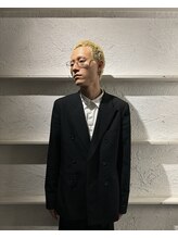 青い角 山城 諒恭
