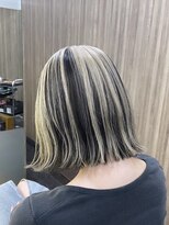 イリ 心斎橋(ili)&nbsp;アンブレラカラー×ボブカール/森根　洲