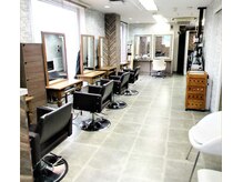 銀座ラボ 上野店(銀座LA BO)の雰囲気（会社帰りも寄れるサロンです《髪質改善/縮毛矯正/上野/御徒町》）