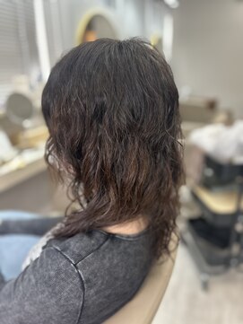 アオ 花咲町(a-o) ウルフパーマスタイル♪