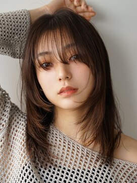 ワン 川崎(ONE) オリーブベージュ/ウェットヘア /レイヤーカット/川崎