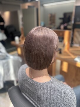 エイト 難波店(EIGHT namba) 【透明感×ツヤ感◎ 大人ショートボブ】