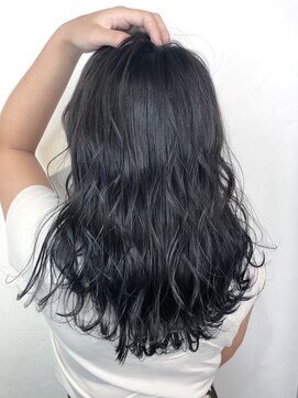 アンダーバーホワイト 高槻店(_WHITE) 【グラデーション】透明感グレーカラー◎