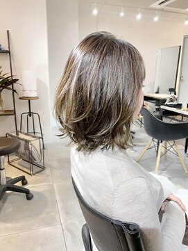 美容室 ツリー(Tree) ノンブローでおさまる大人スタイル『Tree hairsalon 』本厚木