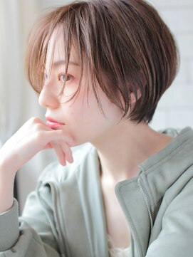 ヘアーアンドメイク フォルス(HAIR&MAKE FORS) 《似合わせショート》サイドラインが綺麗な大人ショート