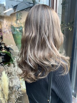 コレット ヘアー 大通(Colette hair) プラチナベージュ