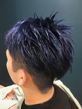 ヘアサロンアンドヘアメイクディー(hair salon hair make D) 仙台D 刈り上げ アップバング サイドパート ブルーアッシュMIX