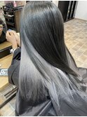 dark gray×White silver