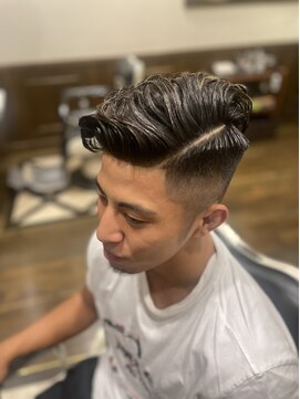 ヒロギンザバーバーショップ 神楽坂店(HIRO GINZA BARBER SHOP) フェード×七三×パーマ