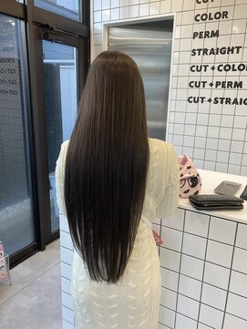 マウ(MAW?) dark gray beige