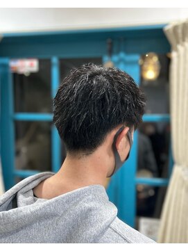 ヘアールーム ギフト(Hair Room Gift) ツイストパーマ×ツーブロック×刈り上げ