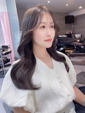 ジーナ 名駅(XENA.) 《ha41》顔周り/くびれミディ/ロングレイヤー/グレージュ