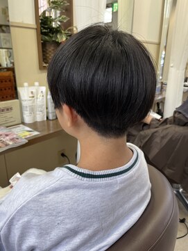 コアフィールフィス(COIFFURE fils) 《見附　今町》学生ショートヘア　ナチュラル刈り上げ