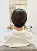 ショートボブ 耳かけスタイル
