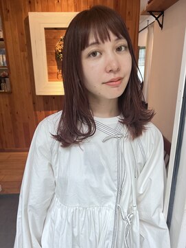 ガーランド (Garland) 大人ミディアム/ミディアムレイヤー/ピンクベージュ/卵型