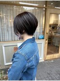 ハンサムショート/黒髪ショート/センターパート/大人ショート