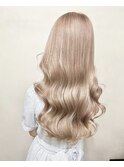 ミルクティーベージュ×つや髪スタイル