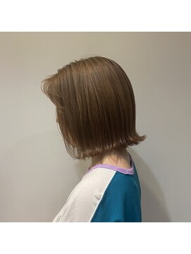 ザデイ(THE DAY) ベージュカラーボブ