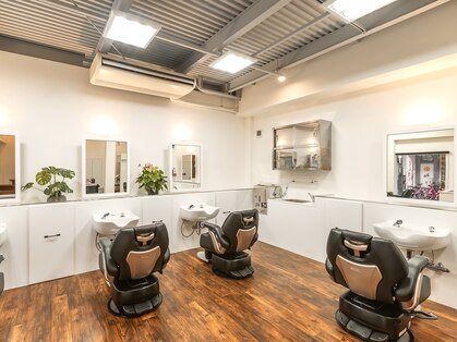 バーバー ダブル(BARBER W)の写真
