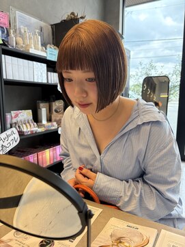 アチーブリス(achieve Liss) 切りっぱなし小顔ミニボブブリーチなしカラーベージュ20代30代