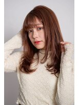 ルフュージュ バイ プロデュース 相模大野店(Refuge by Produce)&nbsp;レイヤーカット/重めバング/アプリコットベージュ