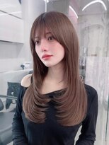 フィヴェント(Fivent)&nbsp;黒髪韓国小顔レイヤーイメチェン暗めオリーブグレークラゲヘアー