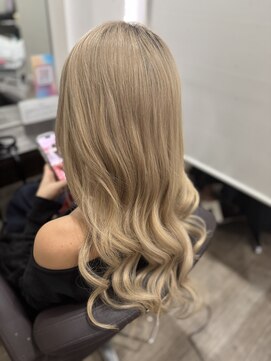 グランディールヘアデザイン(grandir hairdesign) プルエクステ/ブリーチ/千葉