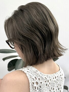 ノード(NODE) 栄柔らか質感レイヤーカットオリーブグレージュ