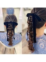 W’d BELL品川駅前店 ヘアセット/ヘアメイク/ヘアアレンジ/着付け専門店 編みおろし