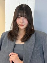 ヌイ 横浜(nui)&nbsp;ウルフ顔まわり_大人ガーリーダークアッシュ似合わせカット