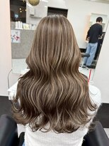 アリープアウル(ALEAP owl)&nbsp;透明感/ハイライト/外国人風/立体感/ウェーブ