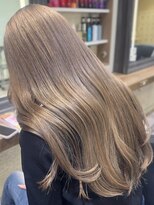 ケンジ 横須賀中央(KENJE)&nbsp;ミルクティーベージュダブルカラーブリーチカラー横須賀