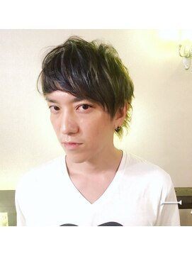 ロイ プラスアティック(roi ＋attic) 谷町6丁目美容室◆異空間美容室roi◇