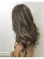 グレープ バイン(GRAPE VINE)&nbsp;外国人風ハイライト【Grape vine　新小岩】