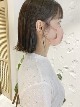 コフィー バイ メルト 吉祥寺(cofy by melt) 【三ツ井純】耳掛けボブ パツっと切りっぱなしオリーブベージュ