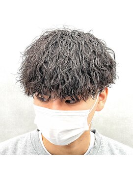 ササ シンサイバシ(33 SHINSAIBASHI) 大阪心斎橋波打ちツイストスパイラルパーママッシュ