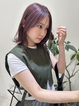 ジーナ 福岡天神(Zina) ラベンダーピンク×ミディボブ