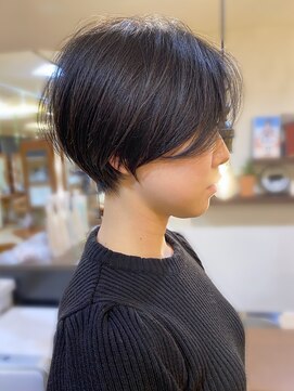 アルトル 池袋(altru) 黒髪大人かわいい丸みのあるマニッシュショート