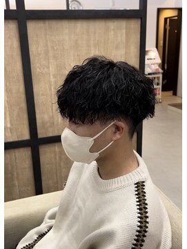 メンズギフト(men's GIFT) 刈り上げツーブロックツイストスパイラルパーマ