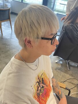 ザ オーダー(THE ORDER) メンズ/ホワイトカラー/ブロンド/ハイトーン/ブリーチ